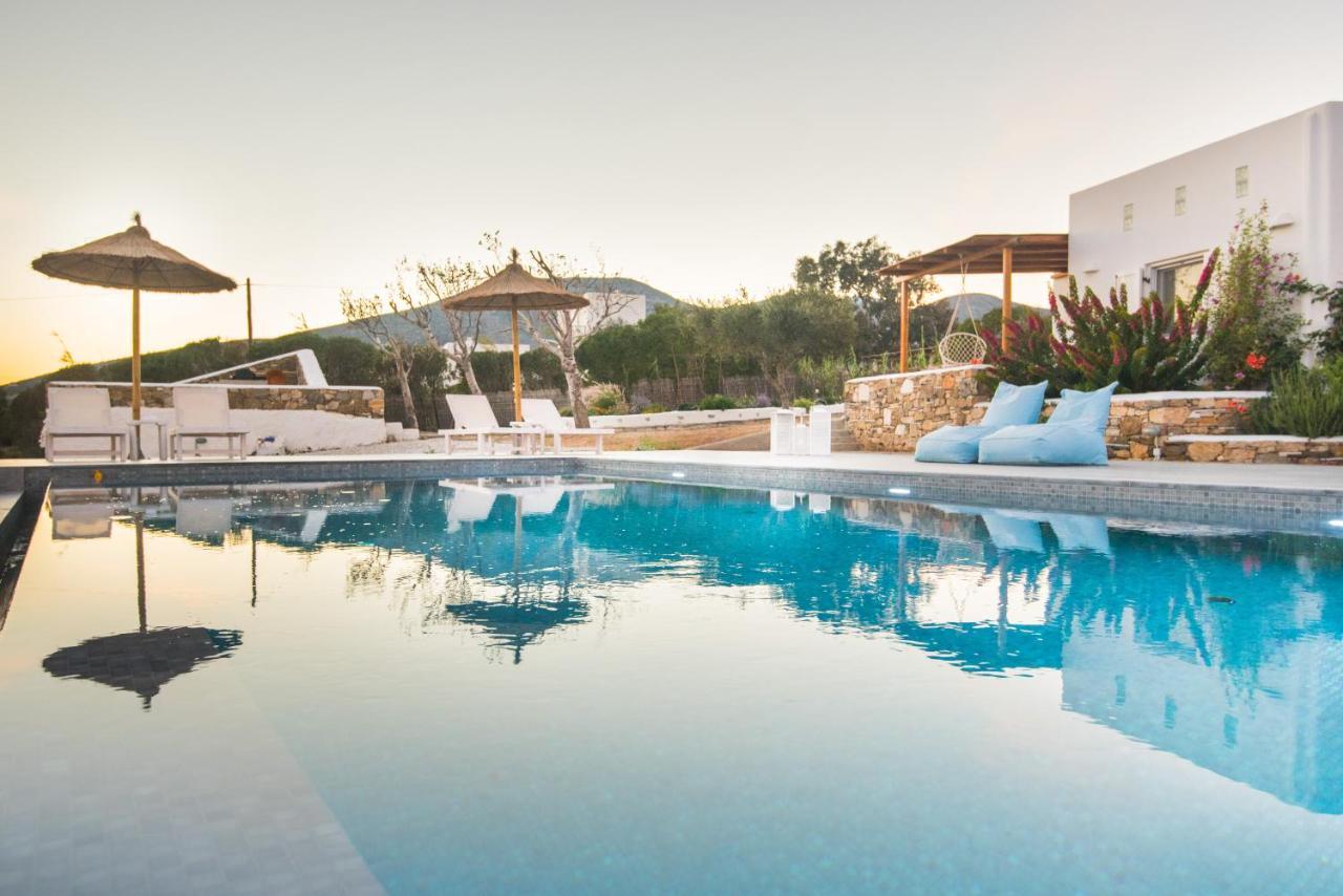 Andria'S Suites Chrisi Akti  Exterior foto