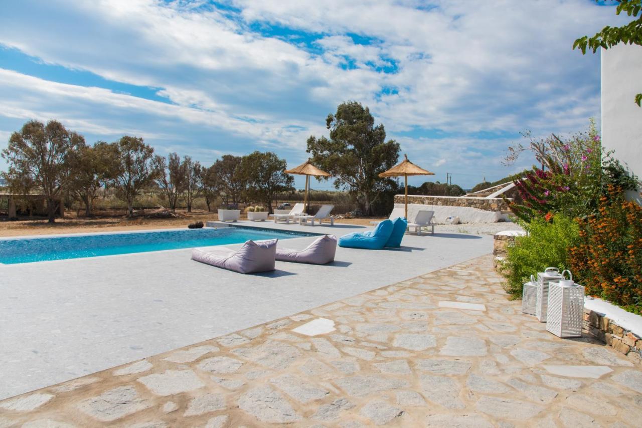 Andria'S Suites Chrisi Akti  Exterior foto