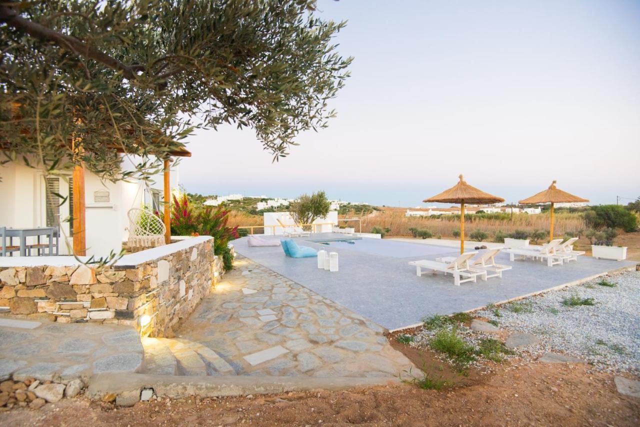 Andria'S Suites Chrisi Akti  Exterior foto